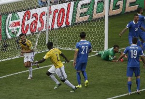 Teo Gutierrez Colombia Grecia Mundial 2014