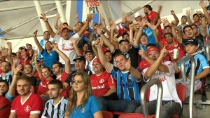 Hinchas Inter y Gremio