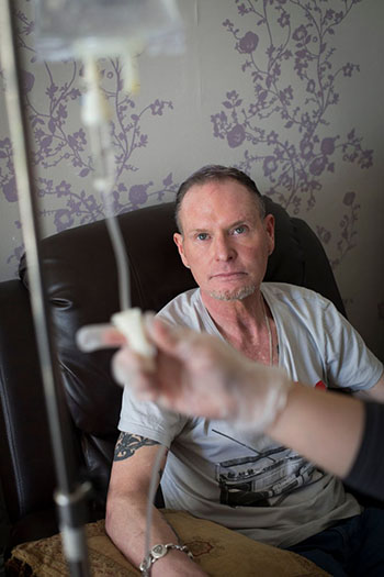 PAY-Paul-Gascoigne-undergoes-nutrient-drip-to-help-stop-Alcohol-craving