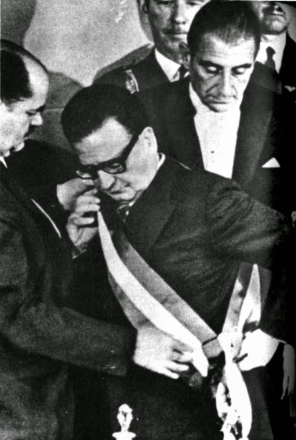 Salvador_Allende_es_elegido_Presidente_de_la_República-2